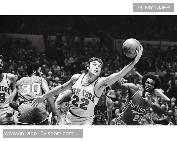 奥尼尔自责NBA变软称自己低位强大促成空间型内线崛起