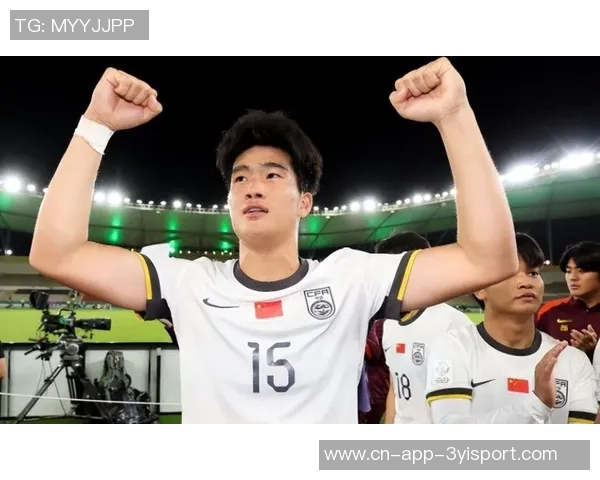 彭啸解围失误送角球U23伊拉克抓住机会反击战机再现 彭啸解围失误送角球U23伊拉克抓住机会反击战机再现